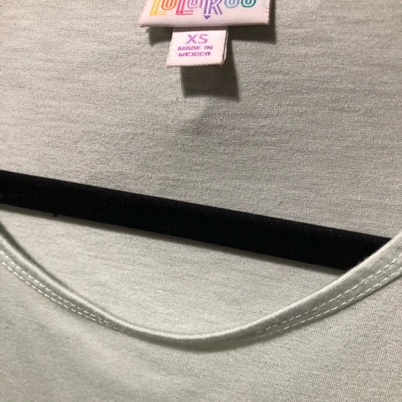 XS LuLaRoe Irma - Picture 3 of 4